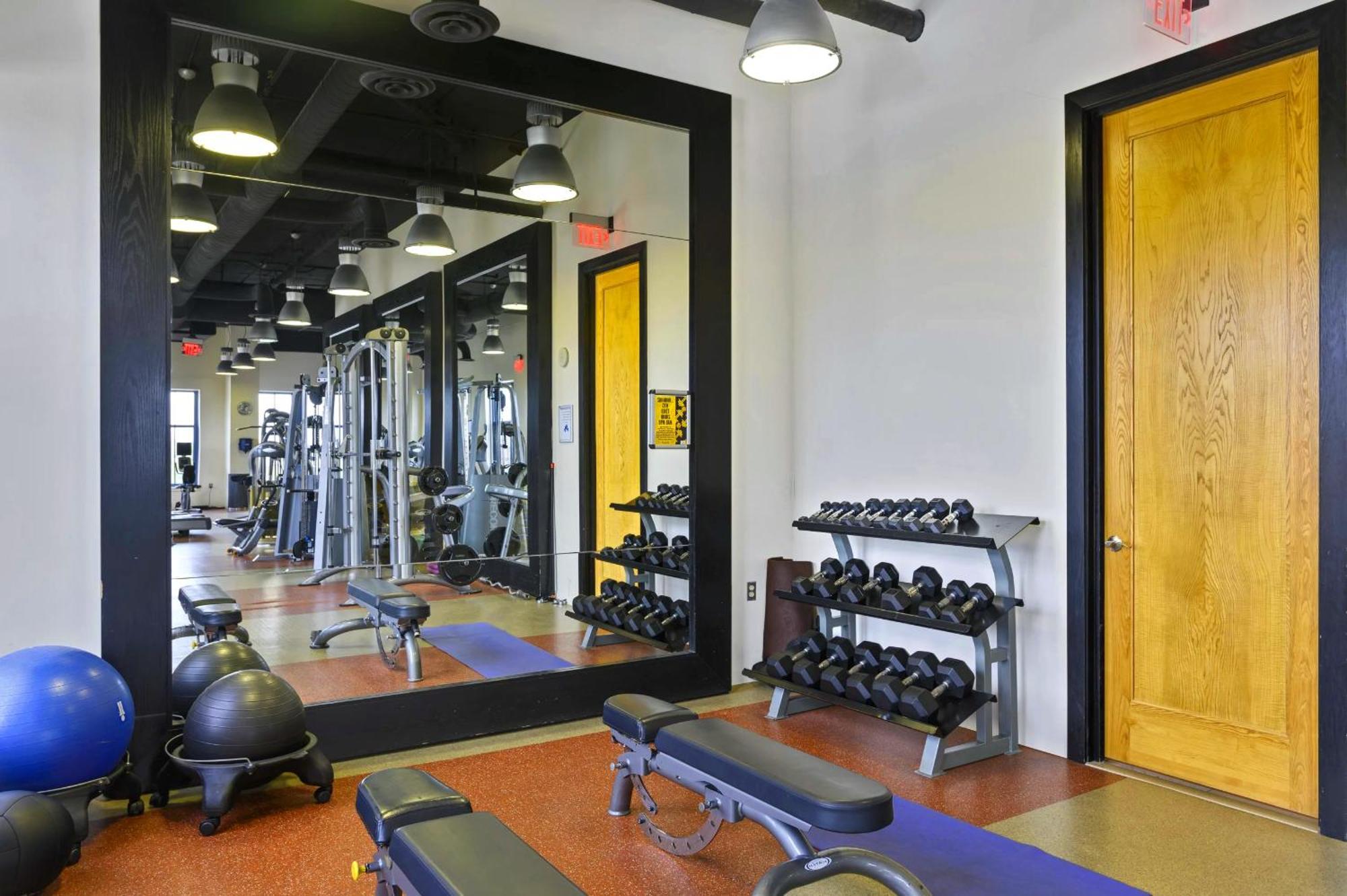 Upscale Comfort Next To Metro And Dining อาร์ลิงตัน ภายนอก รูปภาพ